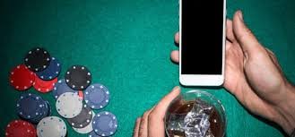 Tampilan mobile aplikasi alototo untuk taruhan olahraga dan kasino online Indonesia